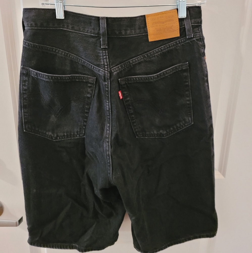 High Loose Levi's Bermuda Shorts
